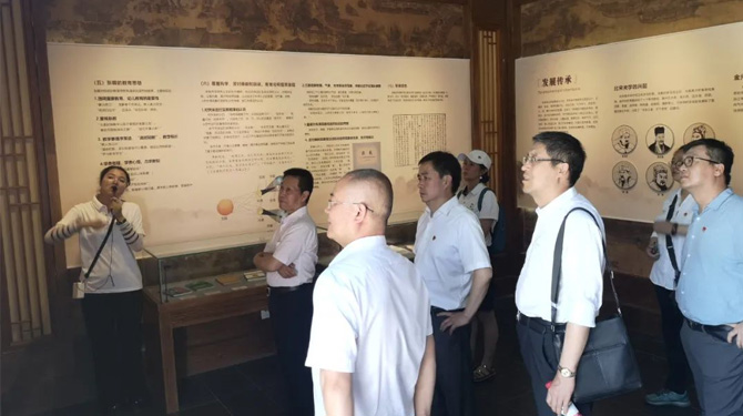 西投控股組織黨員干部赴扶眉戰(zhàn)役紀念館開展主題黨日暨廉政現(xiàn)場教學(xué)活動